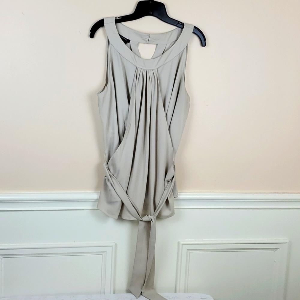 Nine West Sleeveless tan blouse